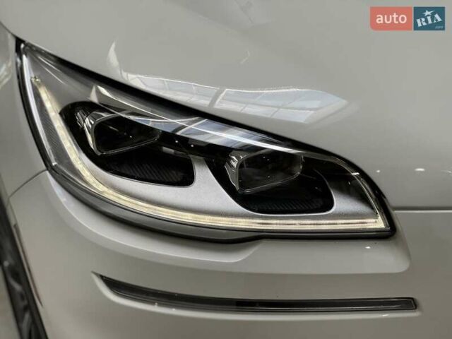 Белый Линкольн Авиатор, объемом двигателя 3 л и пробегом 56 тыс. км за 35000 $, фото 4 на Automoto.ua