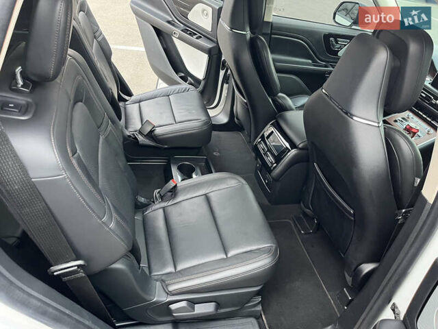 Белый Линкольн Авиатор, объемом двигателя 3 л и пробегом 14 тыс. км за 44999 $, фото 21 на Automoto.ua