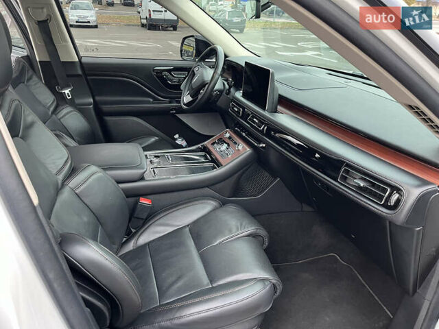 Белый Линкольн Авиатор, объемом двигателя 3 л и пробегом 14 тыс. км за 44999 $, фото 15 на Automoto.ua