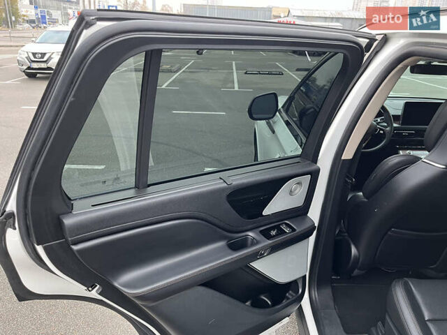 Белый Линкольн Авиатор, объемом двигателя 3 л и пробегом 14 тыс. км за 44999 $, фото 27 на Automoto.ua