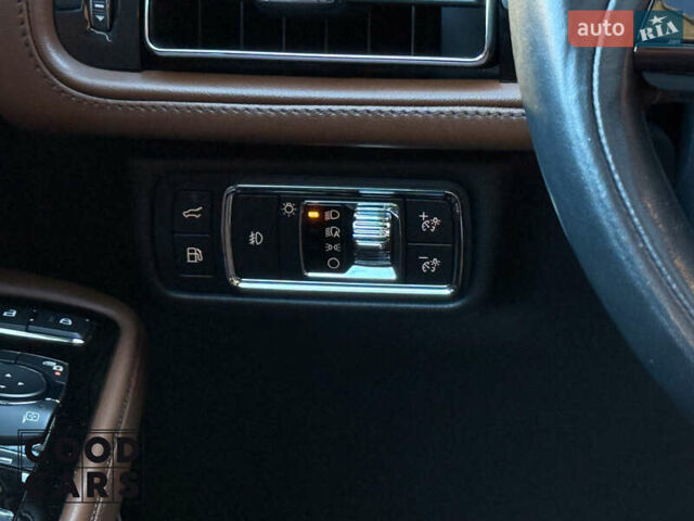 Бежевий Лінкольн Авіатор, об'ємом двигуна 0 л та пробігом 83 тис. км за 63500 $, фото 30 на Automoto.ua