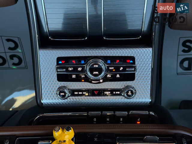 Бежевий Лінкольн Авіатор, об'ємом двигуна 0 л та пробігом 83 тис. км за 63500 $, фото 35 на Automoto.ua