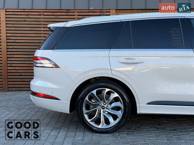 Бежевий Лінкольн Авіатор, об'ємом двигуна 0 л та пробігом 83 тис. км за 63500 $, фото 13 на Automoto.ua
