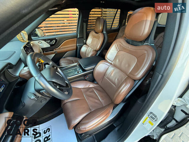 Бежевий Лінкольн Авіатор, об'ємом двигуна 0 л та пробігом 83 тис. км за 63500 $, фото 22 на Automoto.ua