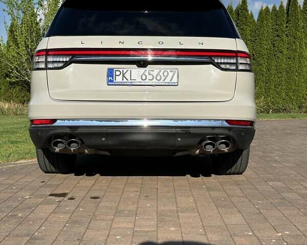 Бежевый Линкольн Авиатор, объемом двигателя 3 л и пробегом 12 тыс. км за 69598 $, фото 10 на Automoto.ua