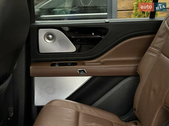 Черный Линкольн Авиатор, объемом двигателя 3 л и пробегом 118 тыс. км за 35000 $, фото 72 на Automoto.ua