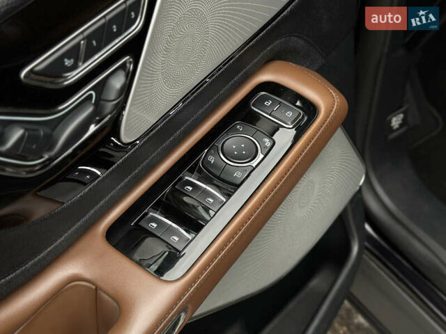 Черный Линкольн Авиатор, объемом двигателя 3 л и пробегом 118 тыс. км за 35000 $, фото 31 на Automoto.ua