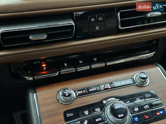 Черный Линкольн Авиатор, объемом двигателя 3 л и пробегом 118 тыс. км за 35000 $, фото 56 на Automoto.ua