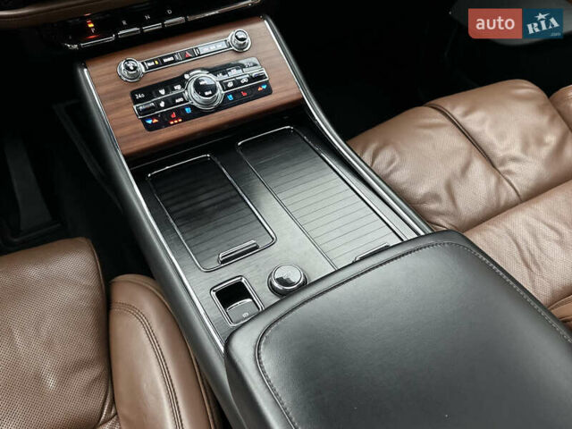 Черный Линкольн Авиатор, объемом двигателя 3 л и пробегом 118 тыс. км за 35000 $, фото 58 на Automoto.ua