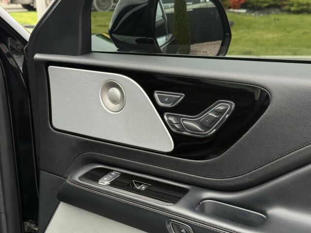 Линкольн Авиатор 2020 в Тернополе на Automoto.ua Черный Линкольн Авиатор, объемом двигателя 3 л и пробегом 83 тыс. км за 39000 $, фото 9 на Automoto.ua