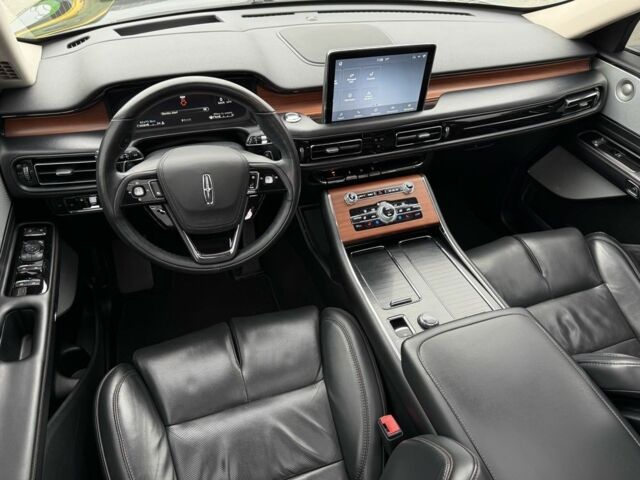 Линкольн Авиатор 2020 в Тернополе на Automoto.ua Черный Линкольн Авиатор, объемом двигателя 3 л и пробегом 83 тыс. км за 39000 $, фото 12 на Automoto.ua