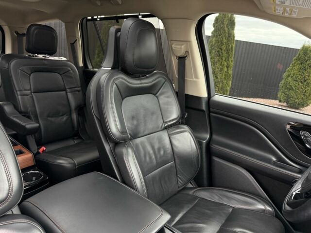 Линкольн Авиатор 2020 в Тернополе на Automoto.ua Черный Линкольн Авиатор, объемом двигателя 3 л и пробегом 83 тыс. км за 39000 $, фото 10 на Automoto.ua