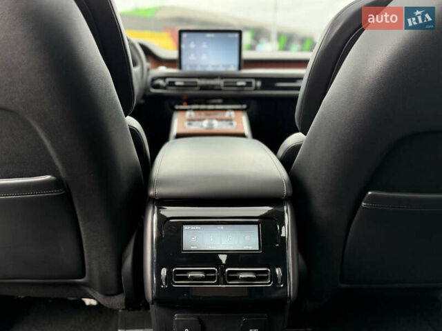 Линкольн Авиатор 2020 в Тернополе на Automoto.ua Черный Линкольн Авиатор, объемом двигателя 3 л и пробегом 83 тыс. км за 39000 $, фото 67 на Automoto.ua