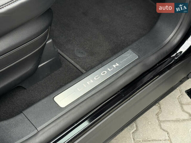 Линкольн Авиатор 2020 в Тернополе на Automoto.ua Черный Линкольн Авиатор, объемом двигателя 3 л и пробегом 83 тыс. км за 39000 $, фото 86 на Automoto.ua