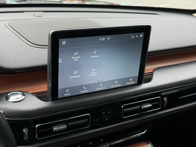 Линкольн Авиатор 2020 в Тернополе на Automoto.ua Черный Линкольн Авиатор, объемом двигателя 3 л и пробегом 83 тыс. км за 39000 $, фото 4 на Automoto.ua