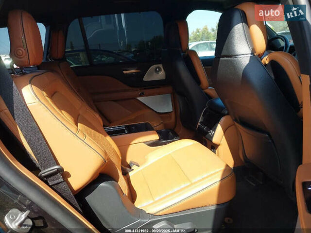 Черный Линкольн Авиатор, объемом двигателя 3 л и пробегом 127 тыс. км за 12300 $, фото 6 на Automoto.ua