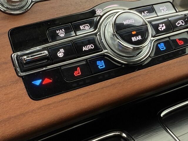 Линкольн Авиатор 2020 в Тернополе на Automoto.ua Черный Линкольн Авиатор, объемом двигателя 3 л и пробегом 83 тыс. км за 39000 $, фото 17 на Automoto.ua