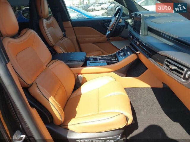 Черный Линкольн Авиатор, объемом двигателя 3 л и пробегом 127 тыс. км за 12300 $, фото 3 на Automoto.ua