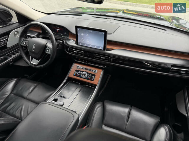 Линкольн Авиатор 2020 в Тернополе на Automoto.ua Черный Линкольн Авиатор, объемом двигателя 3 л и пробегом 83 тыс. км за 39000 $, фото 88 на Automoto.ua