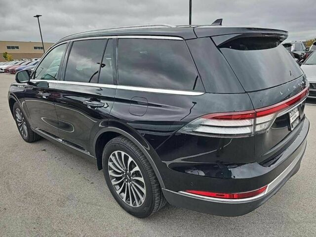 Черный Линкольн Авиатор, объемом двигателя 0 л и пробегом 41 тыс. км за 29600 $, фото 3 на Automoto.ua