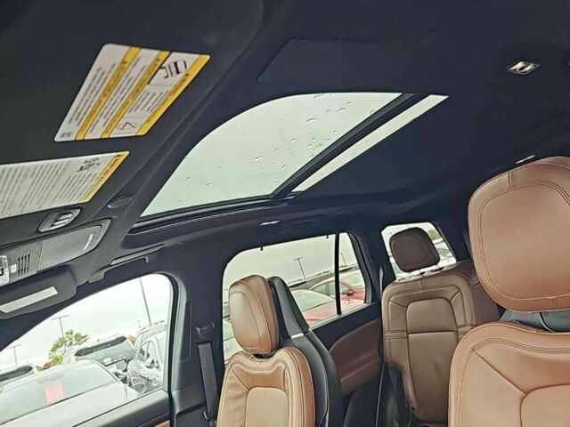 Черный Линкольн Авиатор, объемом двигателя 0 л и пробегом 41 тыс. км за 29600 $, фото 7 на Automoto.ua