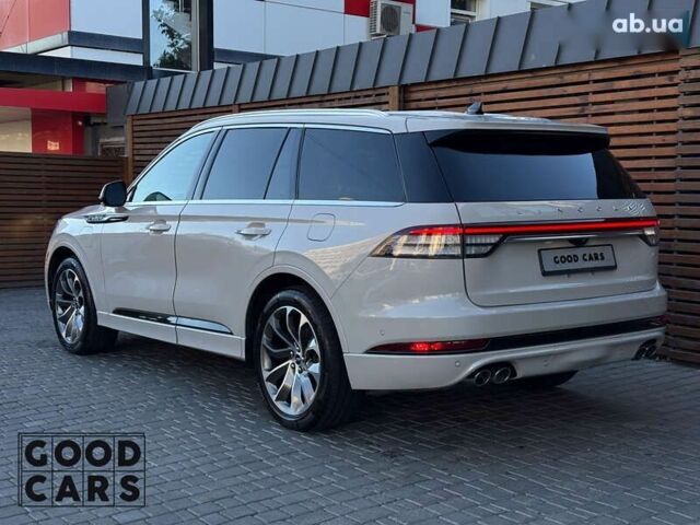 Лінкольн Авіатор, об'ємом двигуна 0 л та пробігом 83 тис. км за 63500 $, фото 4 на Automoto.ua