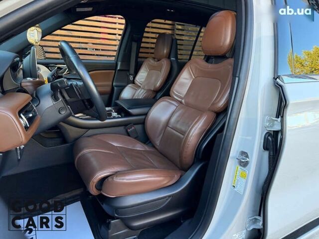 Лінкольн Авіатор, об'ємом двигуна 0 л та пробігом 83 тис. км за 63500 $, фото 21 на Automoto.ua