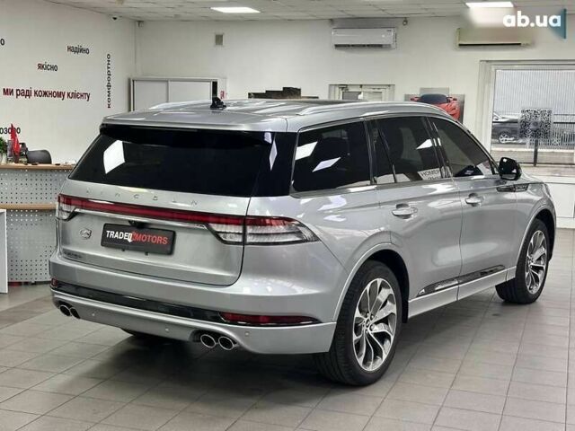 Линкольн Авиатор, объемом двигателя 0 л и пробегом 202 тыс. км за 39500 $, фото 12 на Automoto.ua