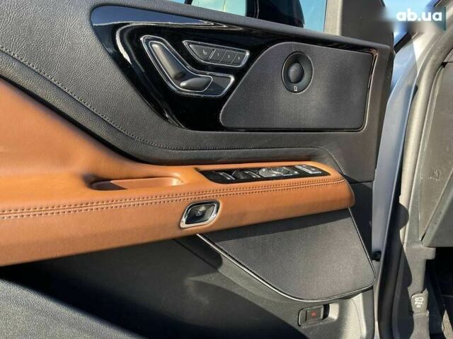 Линкольн Авиатор, объемом двигателя 0 л и пробегом 52 тыс. км за 36990 $, фото 17 на Automoto.ua