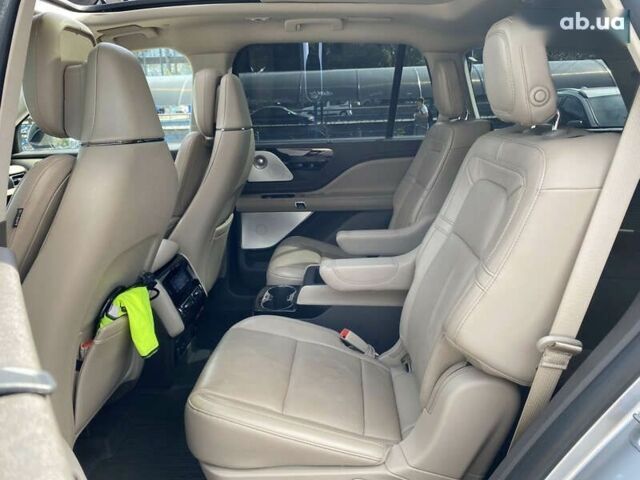 Серый Линкольн Авиатор, объемом двигателя 3 л и пробегом 53 тыс. км за 39500 $, фото 15 на Automoto.ua