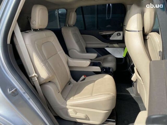 Серый Линкольн Авиатор, объемом двигателя 3 л и пробегом 53 тыс. км за 39500 $, фото 13 на Automoto.ua