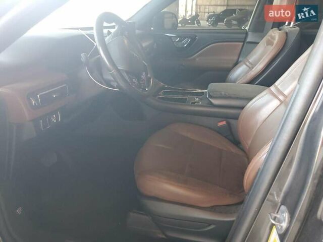 Сірий Лінкольн Авіатор, об'ємом двигуна 3 л та пробігом 143 тис. км за 9270 $, фото 6 на Automoto.ua