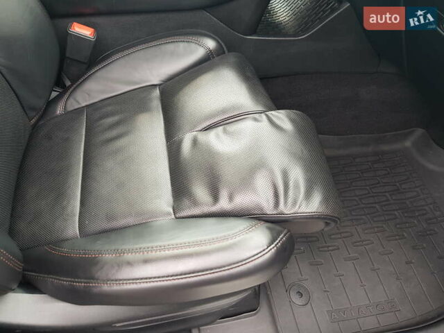 Линкольн Авиатор 2020 в Виннице на Automoto.ua Серый Линкольн Авиатор, объемом двигателя 3 л и пробегом 32 тыс. км за 50000 $, фото 34 на Automoto.ua