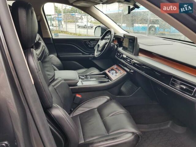 Линкольн Авиатор 2020 в Виннице на Automoto.ua Серый Линкольн Авиатор, объемом двигателя 3 л и пробегом 32 тыс. км за 50000 $, фото 9 на Automoto.ua
