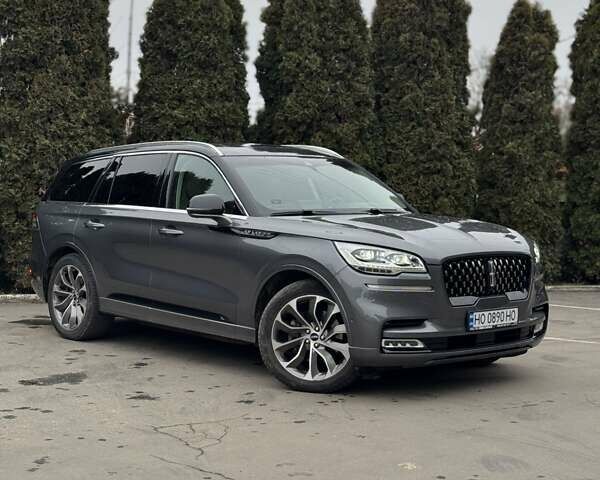 Сірий Лінкольн Авіатор, об'ємом двигуна 3 л та пробігом 150 тис. км за 47000 $, фото 2 на Automoto.ua