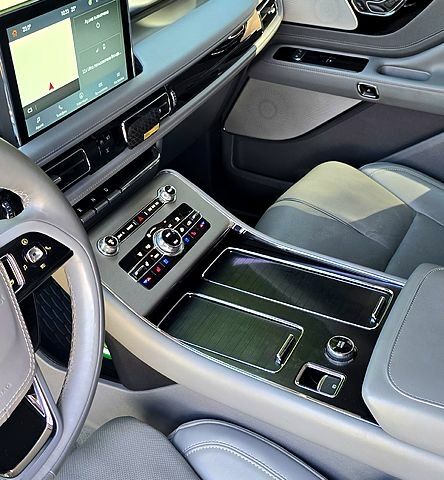 Сірий Лінкольн Авіатор, об'ємом двигуна 3 л та пробігом 5 тис. км за 65000 $, фото 8 на Automoto.ua