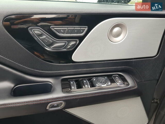 Линкольн Авиатор 2020 в Виннице на Automoto.ua Серый Линкольн Авиатор, объемом двигателя 3 л и пробегом 32 тыс. км за 50000 $, фото 12 на Automoto.ua