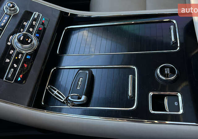 Серый Линкольн Авиатор, объемом двигателя 3 л и пробегом 48 тыс. км за 48500 $, фото 22 на Automoto.ua