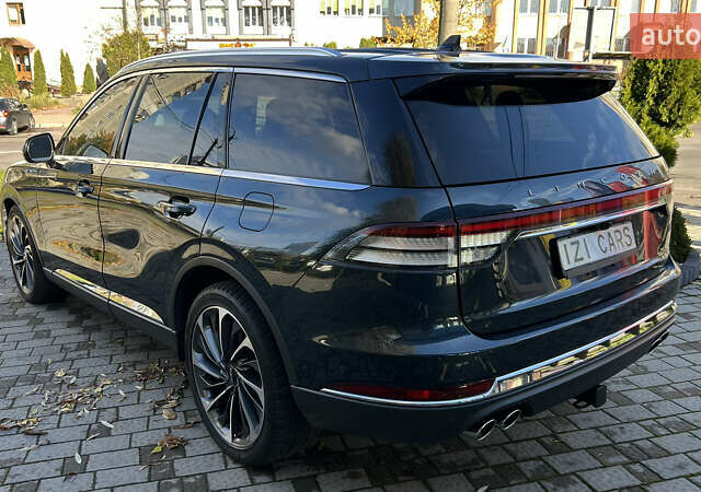 Серый Линкольн Авиатор, объемом двигателя 3 л и пробегом 48 тыс. км за 48500 $, фото 4 на Automoto.ua