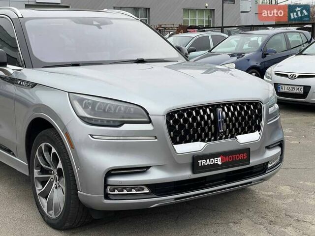 Серый Линкольн Авиатор, объемом двигателя 3 л и пробегом 52 тыс. км за 35990 $, фото 5 на Automoto.ua