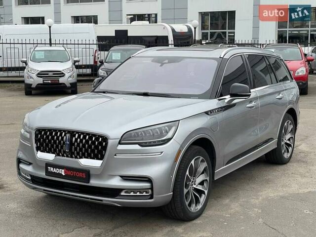 Серый Линкольн Авиатор, объемом двигателя 3 л и пробегом 52 тыс. км за 35990 $, фото 2 на Automoto.ua