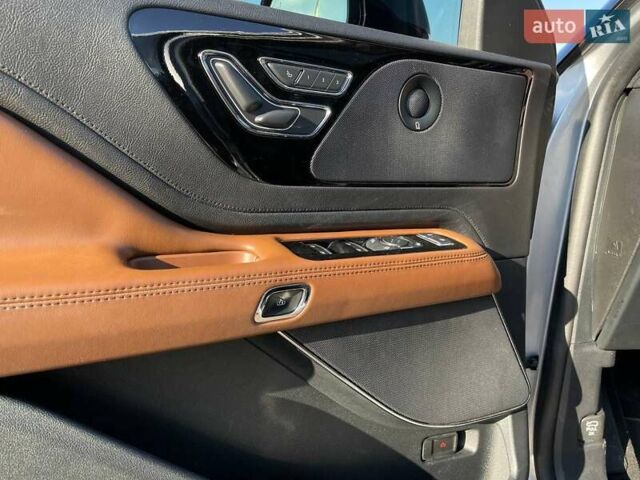 Серый Линкольн Авиатор, объемом двигателя 3 л и пробегом 52 тыс. км за 35990 $, фото 20 на Automoto.ua