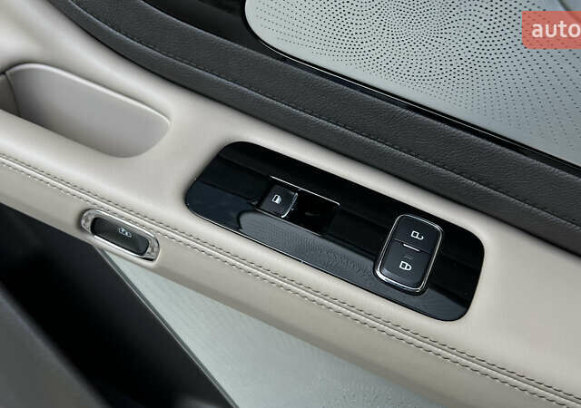 Серый Линкольн Авиатор, объемом двигателя 3 л и пробегом 48 тыс. км за 48500 $, фото 37 на Automoto.ua