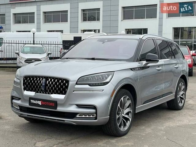 Серый Линкольн Авиатор, объемом двигателя 3 л и пробегом 52 тыс. км за 35990 $, фото 1 на Automoto.ua