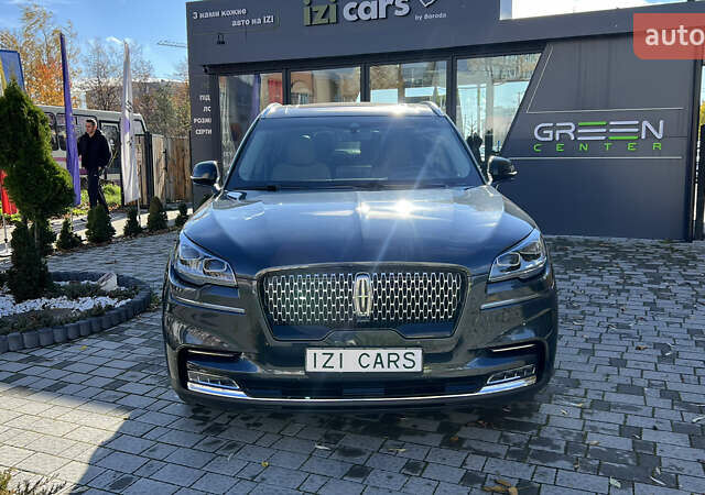 Серый Линкольн Авиатор, объемом двигателя 3 л и пробегом 48 тыс. км за 48500 $, фото 1 на Automoto.ua