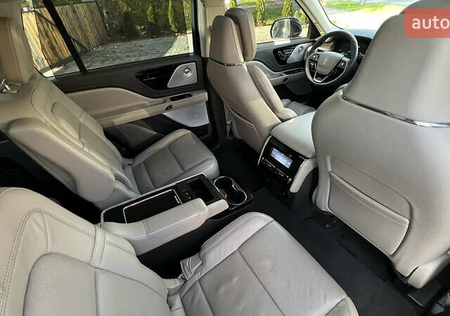 Серый Линкольн Авиатор, объемом двигателя 3 л и пробегом 48 тыс. км за 48500 $, фото 47 на Automoto.ua