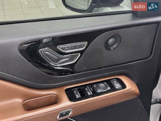 Серый Линкольн Авиатор, объемом двигателя 3 л и пробегом 53 тыс. км за 37190 $, фото 18 на Automoto.ua
