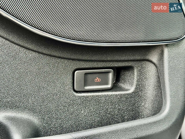 Сірий Лінкольн Авіатор, об'ємом двигуна 2.95 л та пробігом 35 тис. км за 52500 $, фото 32 на Automoto.ua