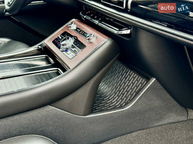 Сірий Лінкольн Авіатор, об'ємом двигуна 2.95 л та пробігом 35 тис. км за 52500 $, фото 59 на Automoto.ua