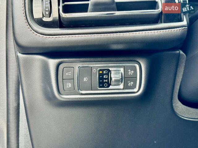 Сірий Лінкольн Авіатор, об'ємом двигуна 2.95 л та пробігом 35 тис. км за 52500 $, фото 30 на Automoto.ua